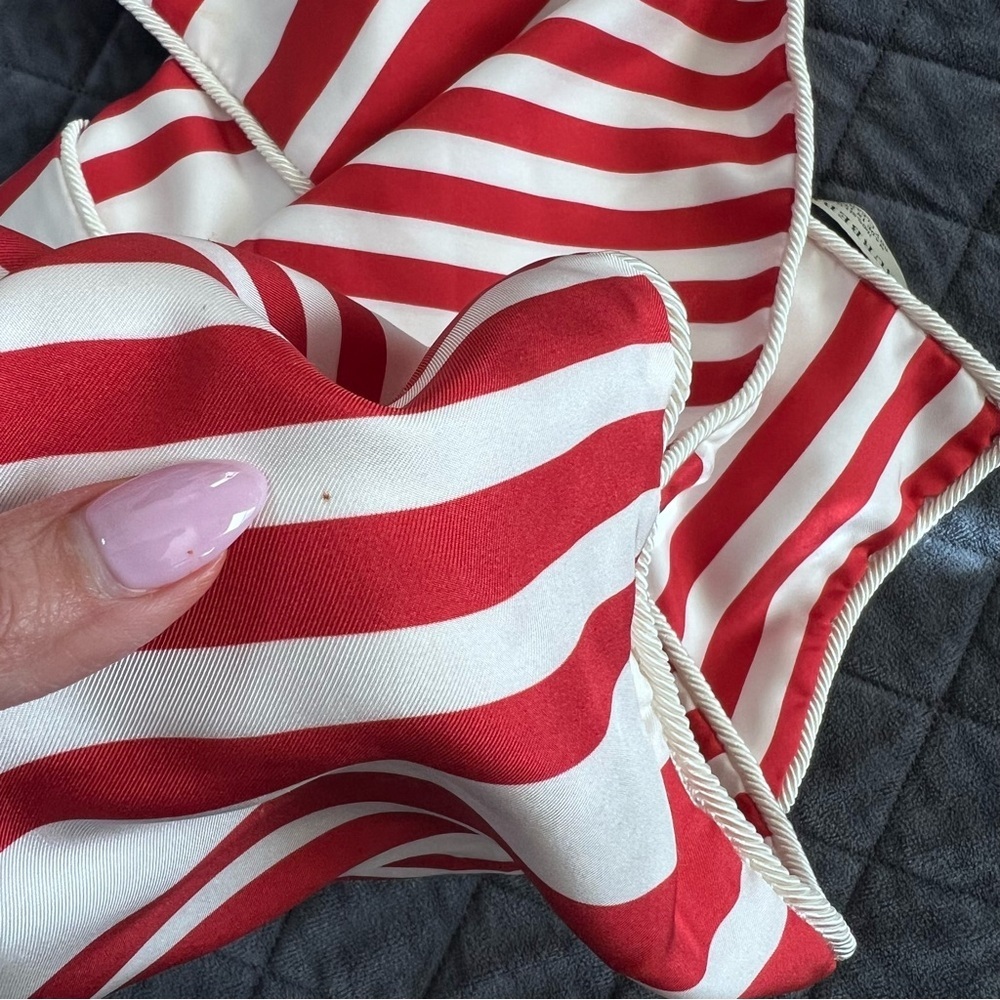 Burberry Vintage Silk Scarf Red White Stripe Wrap B5 - Picture 7 of 9